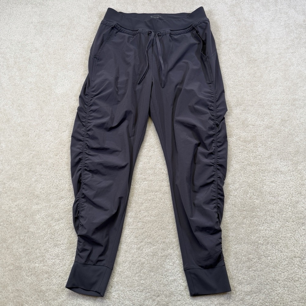Athleta Attitude Pant Womens 6 Gray Ruched Joggers Tapered Hiking Travel Pants